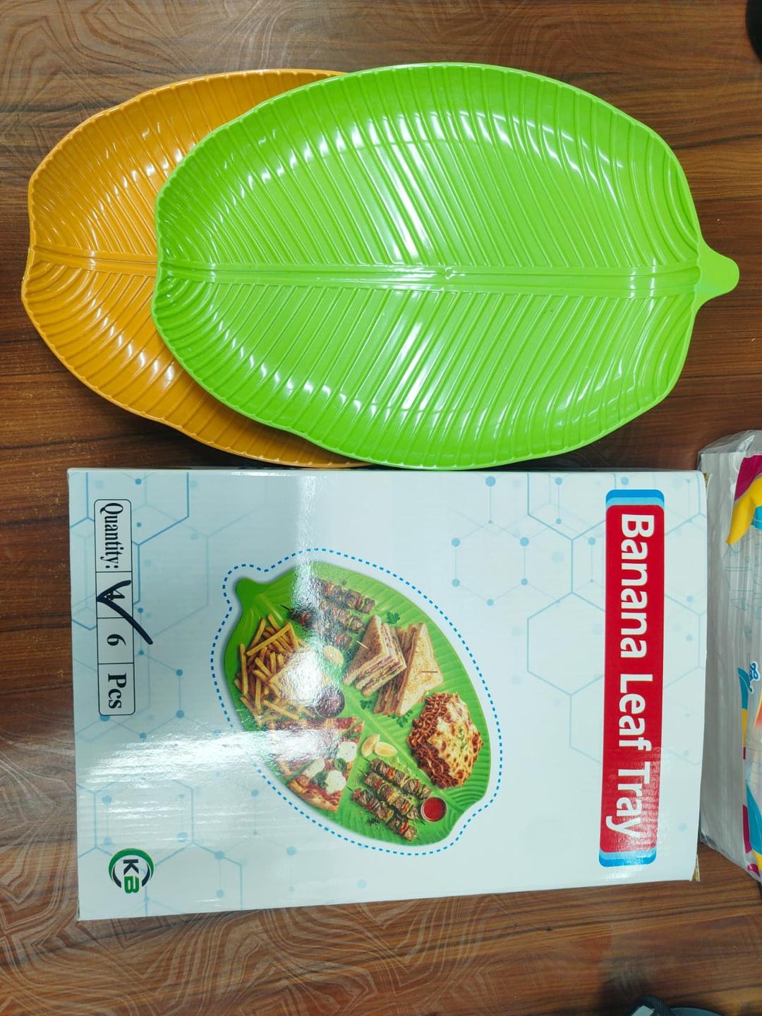 4pcs Banana Leaf Plastic Serving Plate