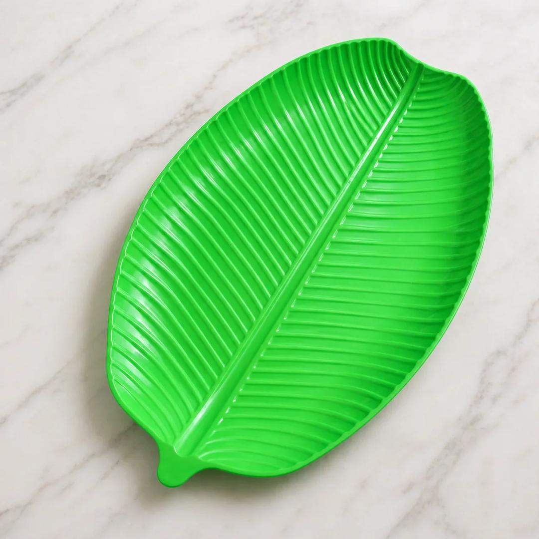 4pcs Banana Leaf Plastic Serving Plate